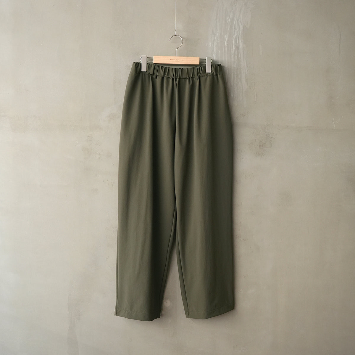 4WAY NYLON EASY WIDE PANTS – MANUAL ALPHABET ONLINE STORE