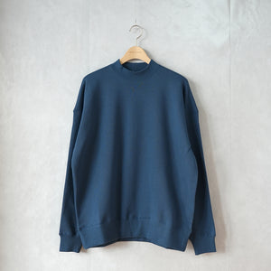 AZUMA BRUSHED SWEAT MOCKNECK