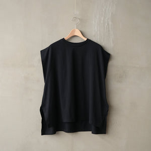 IN TUCK SLEEVE TEE BLACK【MANON】