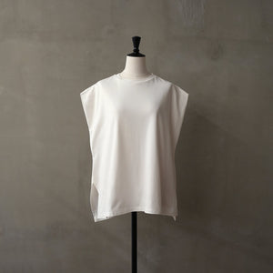 IN TUCK SLEEVE TEE WHITE【MANON】