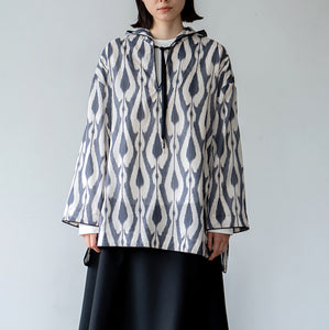 BATIK PRINT HOODED PULL OVER BLOUSE【MANON】