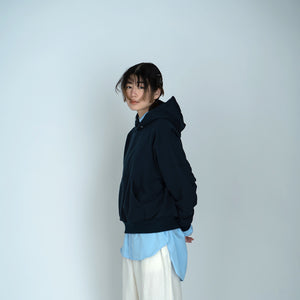 que serums HOODIE SWEAT【MANON】